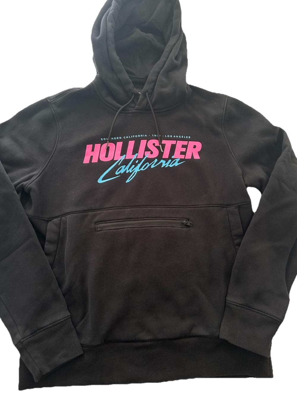 Hollister California Men’s Large Black Hoodie Zip Pocket Graphic